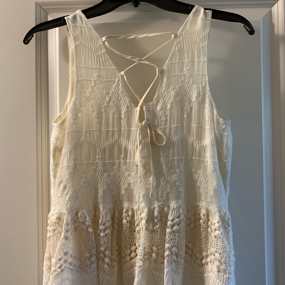 Lace Tank Top with Strappy Back - Picture 3 of 4